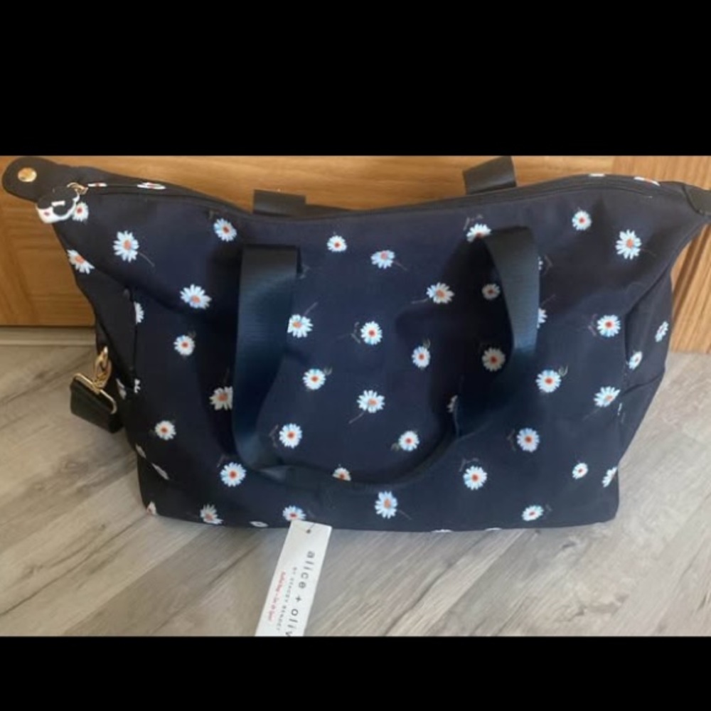 Alice & Olivia duffle tote